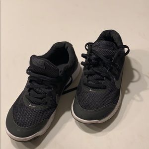 Nike black running shoes